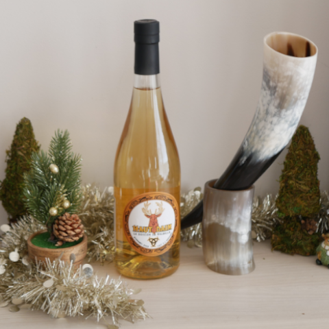Corne à Boire Viking Avec Support Cuir – 600 Ml, Corne Naturelle, Style Médiéval